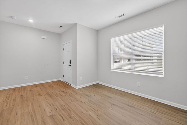 2128 Houston Bnd, Lebanon, TN 37087