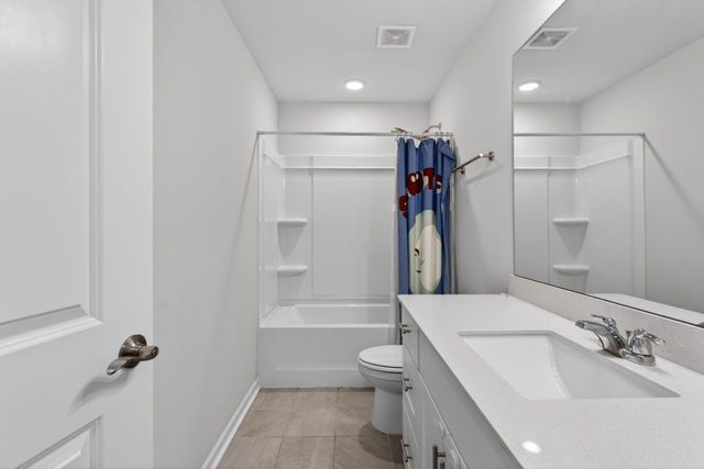 2128 Houston Bnd, Lebanon, TN 37087