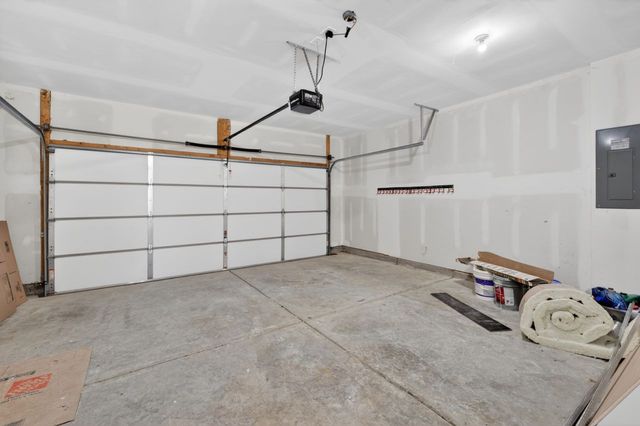 2128 Houston Bnd, Lebanon, TN 37087