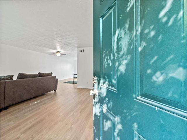 310 Winding River Drive C, Atlanta, GA 30350