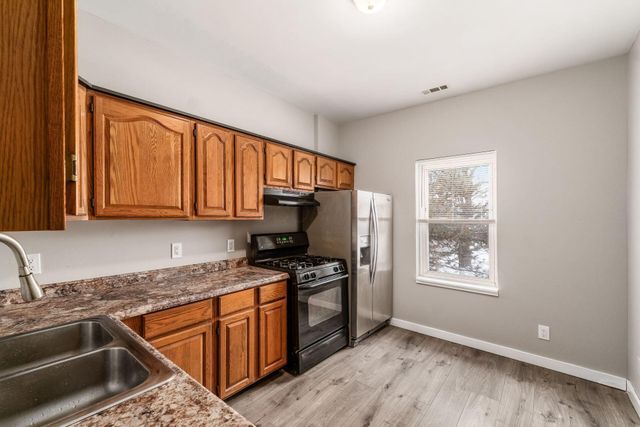 3244 E 5th Avenue, Columbus, OH 43219