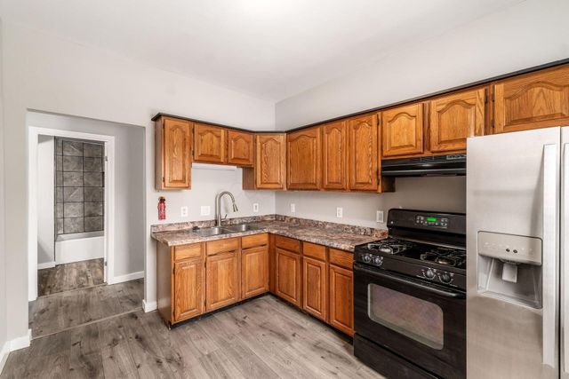 3244 E 5th Avenue, Columbus, OH 43219