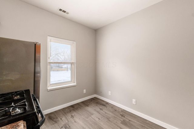3244 E 5th Avenue, Columbus, OH 43219
