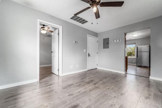 3244 E 5th Avenue, Columbus, OH 43219
