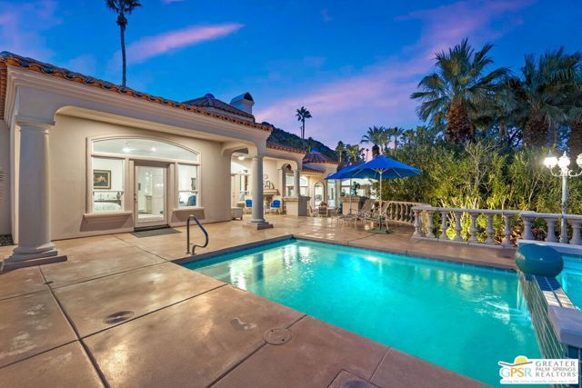 18 Cahuilla Hills Drive, Palm Springs, CA 92264