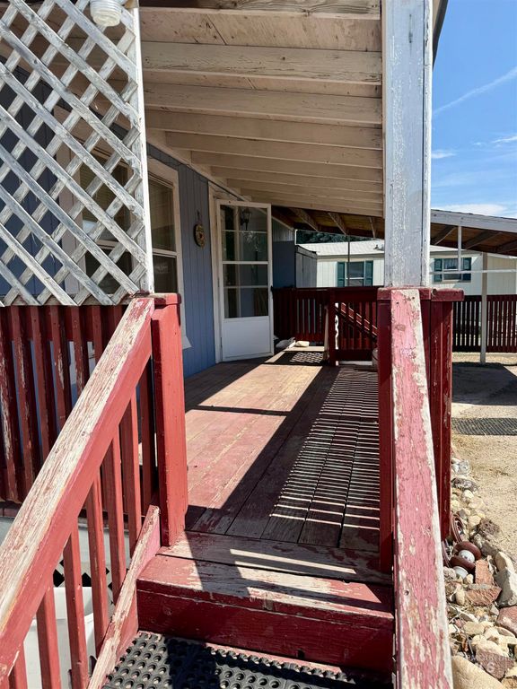 1410 N Midland Blvd TRLR 10, Nampa, ID 83651 photo 3