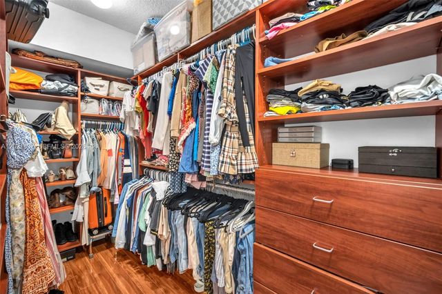 11650 SW 2nd St 16303, Pembroke Pines, FL 33025