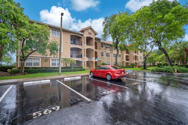 11650 SW 2nd St 16303, Pembroke Pines, FL 33025