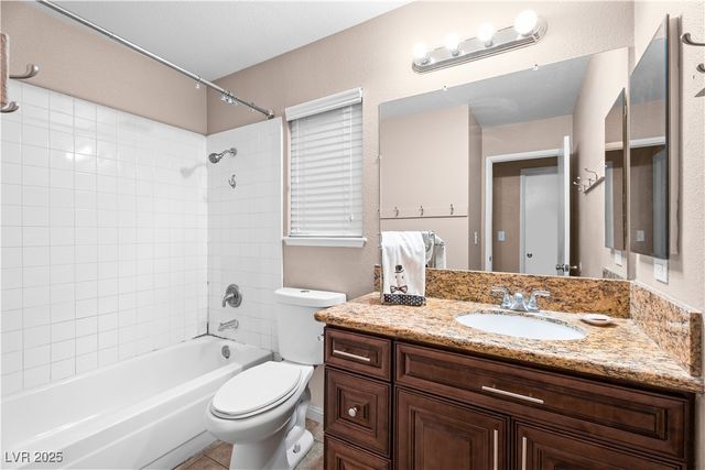 6205 Carmen Boulevard, Las Vegas, NV 89108