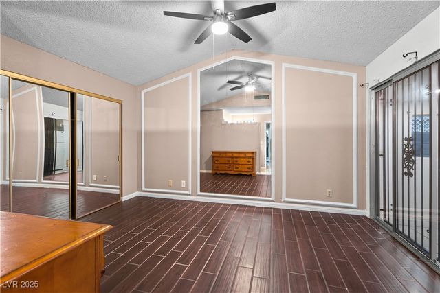 6205 Carmen Boulevard, Las Vegas, NV 89108