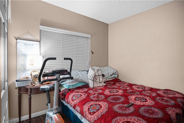 6205 Carmen Boulevard, Las Vegas, NV 89108