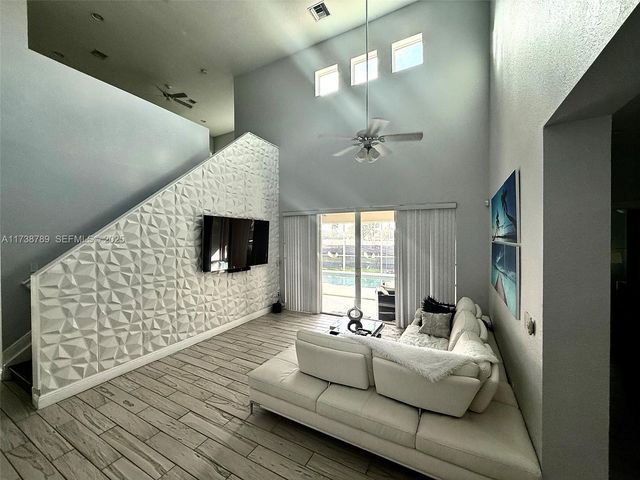 2602 Augusta Drive, Homestead, FL 33035