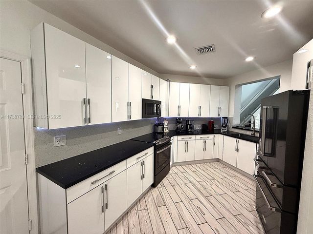 2602 Augusta Drive, Homestead, FL 33035