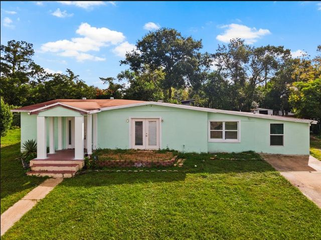 812 LILY COURT, Deltona, FL 32725