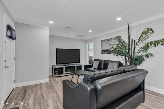 59 Kearney Avenue, Seaside Heights, NJ 08751