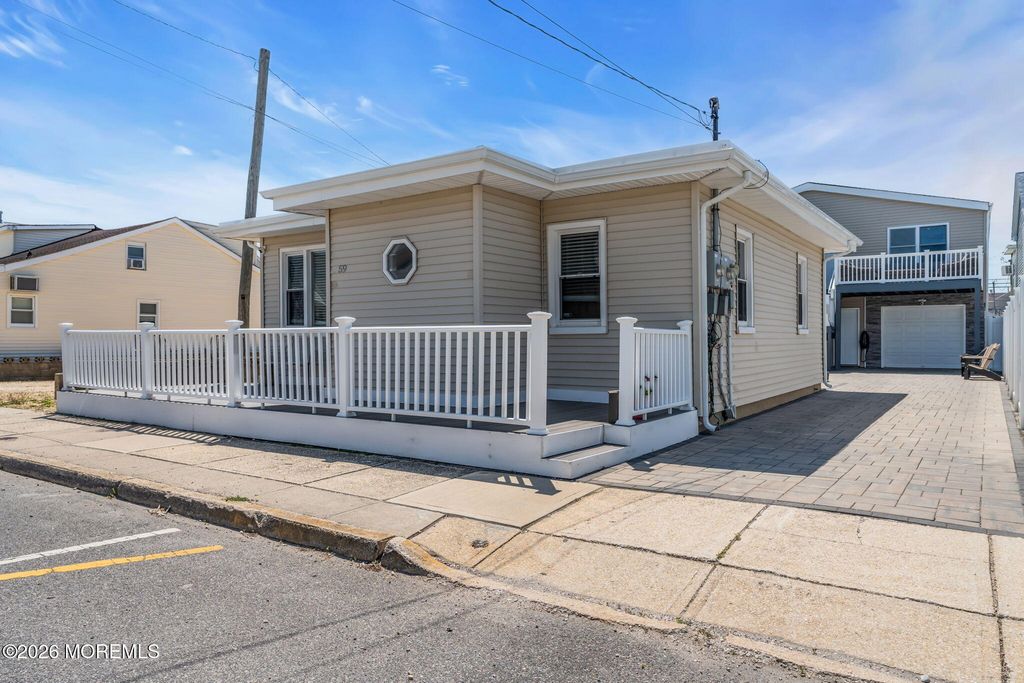 59 Kearney Avenue, Seaside Heights, NJ 08751