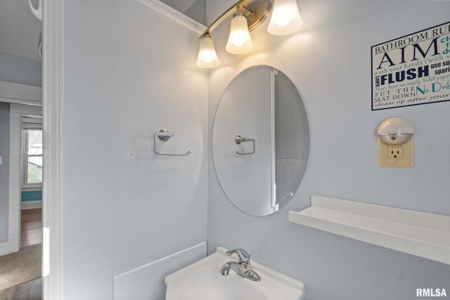 1602 37TH Street, Rock Island, IL 61201