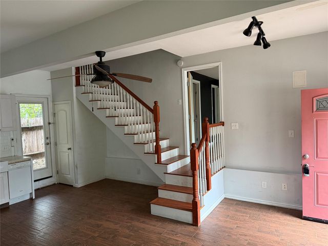 1402 W 40th ST, Austin, TX 78756