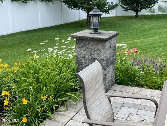 5 Westbury Drive, Saratoga Springs, NY 12866