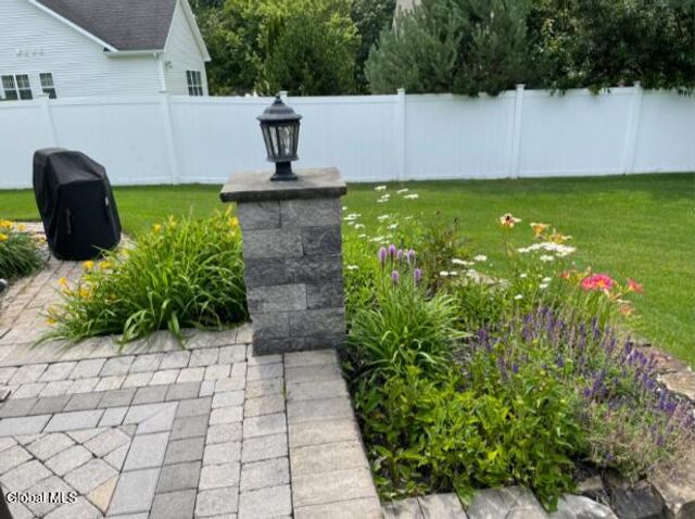 5 Westbury Drive, Saratoga Springs, NY 12866