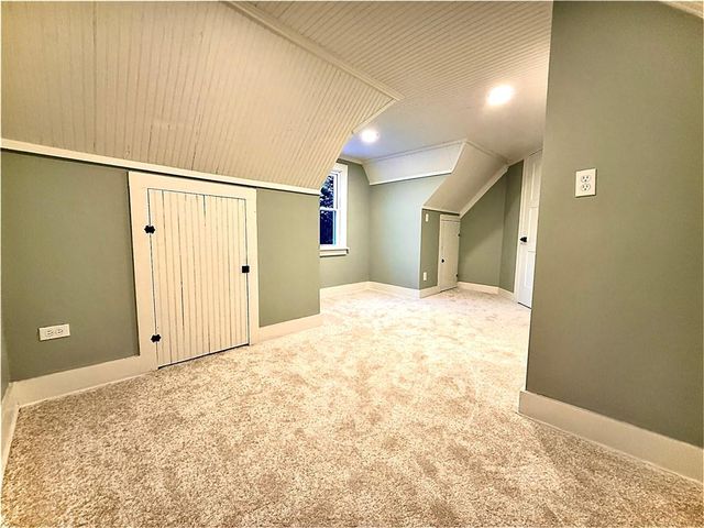 4701 N Oakley Avenue, Kansas City, MO 64117