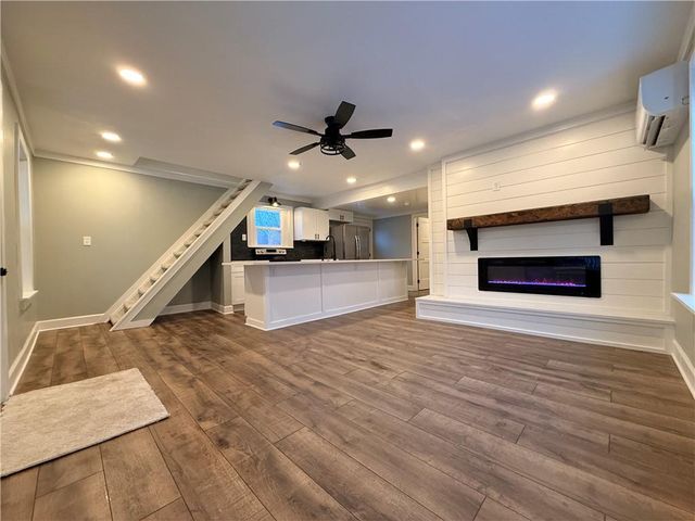 4701 N Oakley Avenue, Kansas City, MO 64117