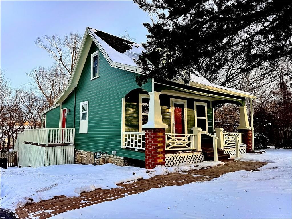 4701 N Oakley Avenue, Kansas City, MO 64117