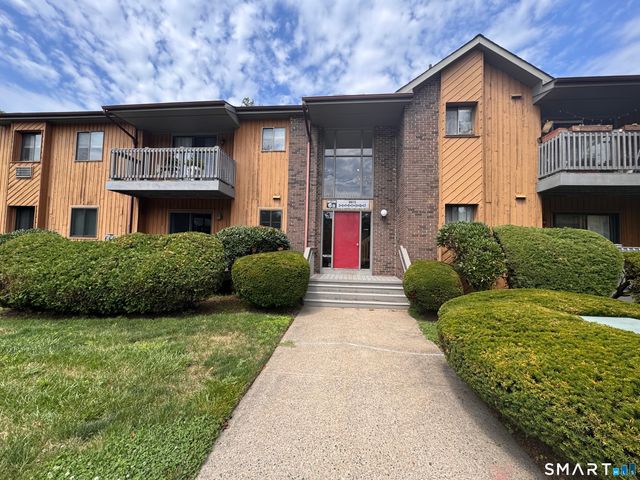 5 Riverview Drive 5, Bridgeport, CT 06606