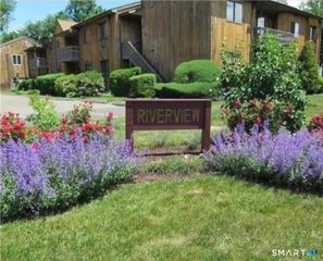 5 Riverview Drive 5, Bridgeport, CT 06606