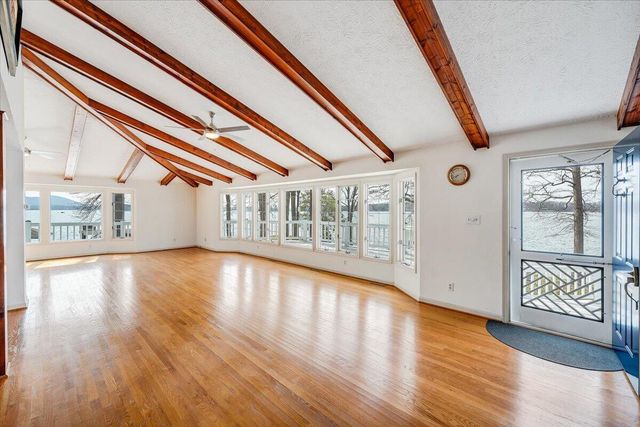 223 Lee DR, Huddleston, VA 24104