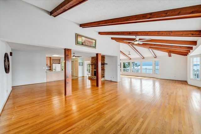 223 Lee DR, Huddleston, VA 24104