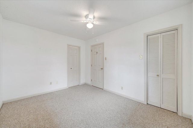 223 Lee DR, Huddleston, VA 24104