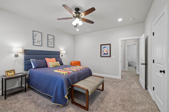 575 Demarett DR, Point Venture, TX 78645