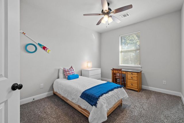 575 Demarett DR, Point Venture, TX 78645