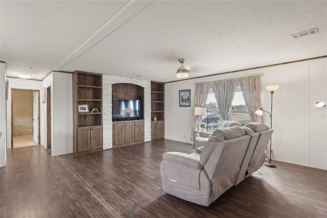 10240 Norrell Road, Venus, TX 76084