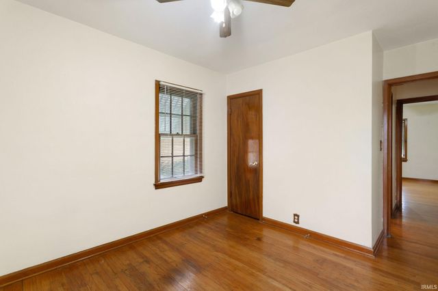 902 Sylvan Lane, South Bend, IN 46619