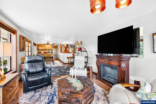 1245 Linnwood Dr NE, Albany, OR 97322