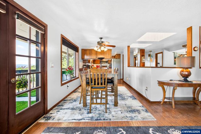 1245 Linnwood Dr NE, Albany, OR 97322