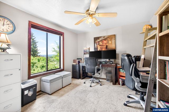 1245 Linnwood Dr NE, Albany, OR 97322
