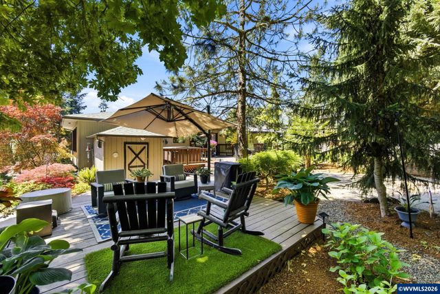 1245 Linnwood Dr NE, Albany, OR 97322