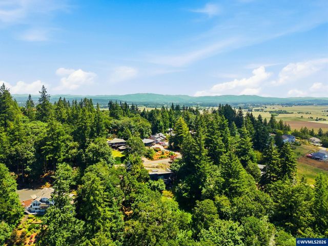1245 Linnwood Dr NE, Albany, OR 97322