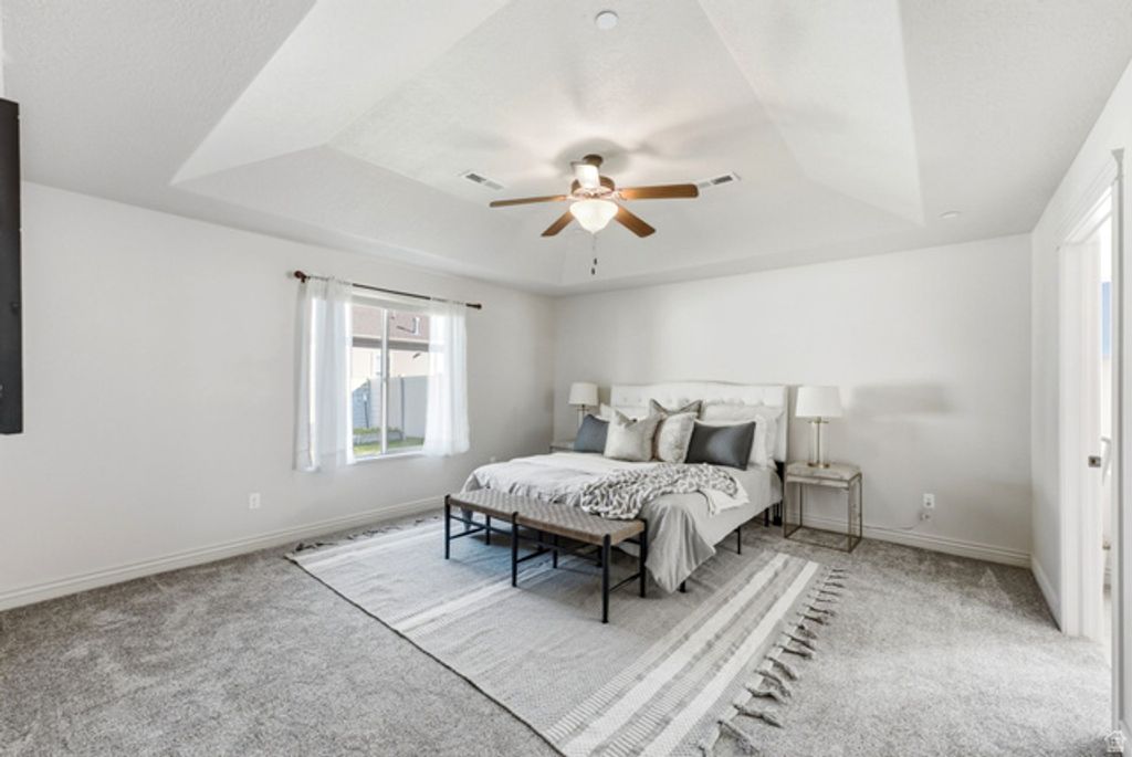 721 E 100 S, Layton, UT 84041 — photo 4