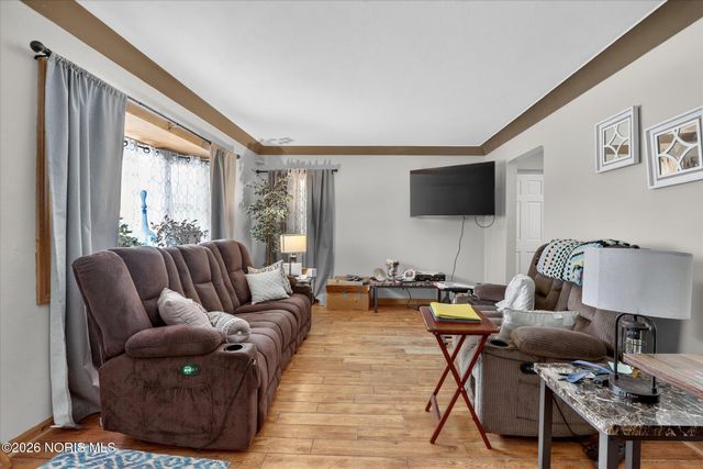 3805 Ariel Avenue, Toledo, OH 43623