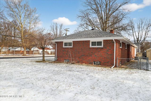 3805 Ariel Avenue, Toledo, OH 43623