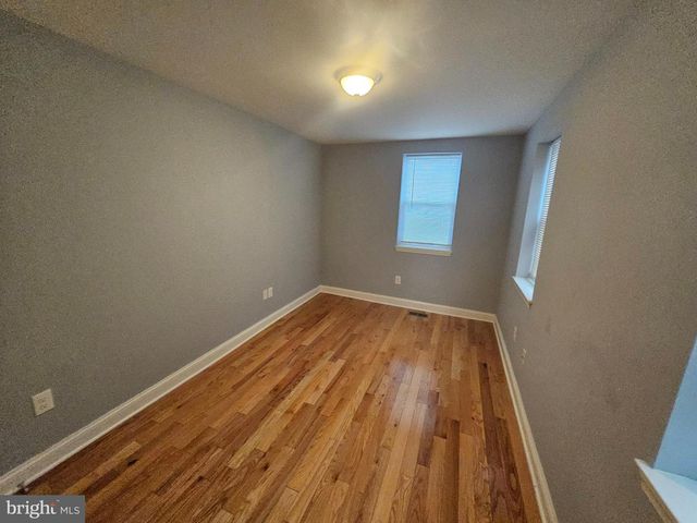 430 S BOND ST, Baltimore, MD 21231