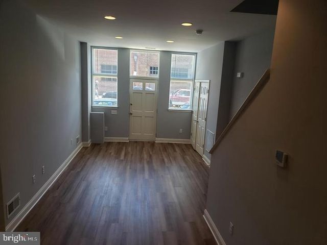 430 S BOND ST, Baltimore, MD 21231