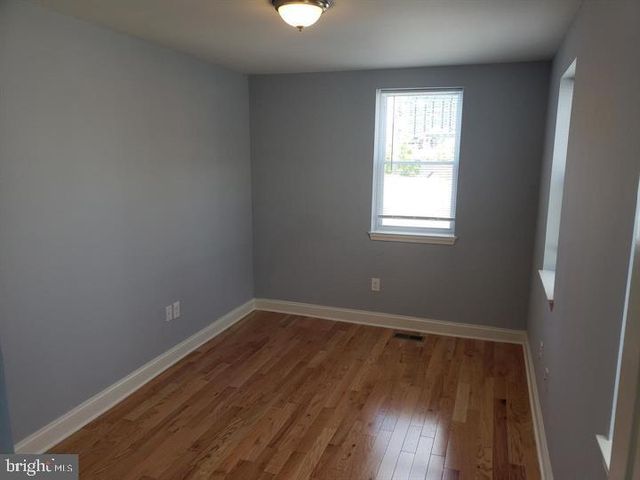 430 S BOND ST, Baltimore, MD 21231