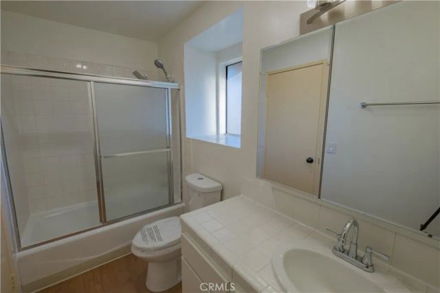 1140 Pacific Ave 20, Long Beach, CA 90813
