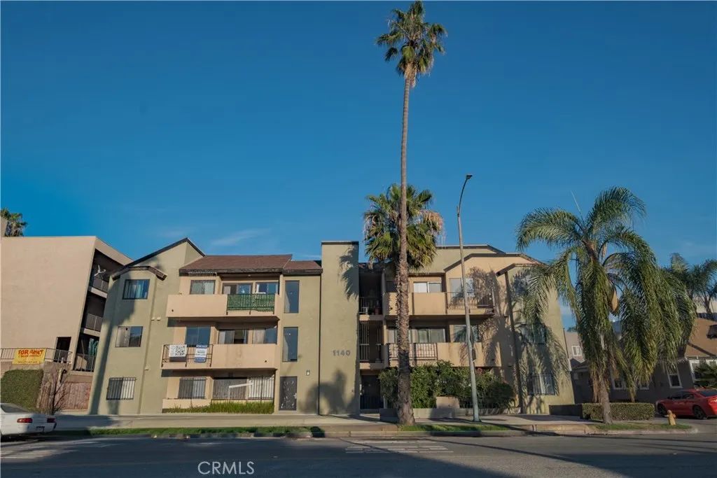 1140 Pacific Ave 20, Long Beach, CA 90813