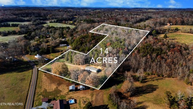 273 Co Rd 364, Niota, TN 37826